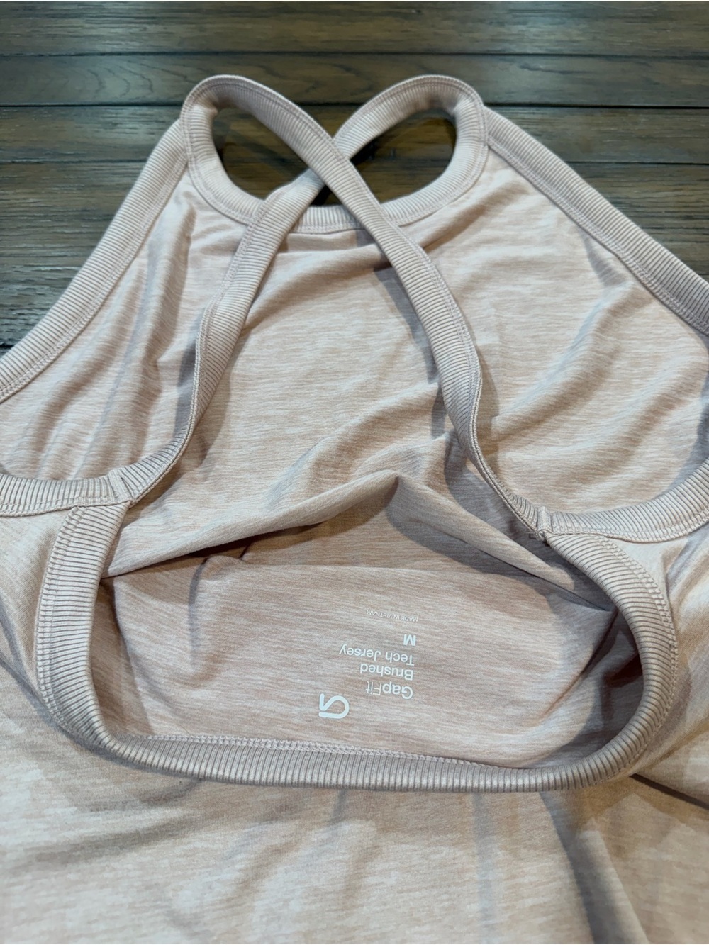 GAP brushed tech Jersey workout shirt size M​ - Picture 6 of 6